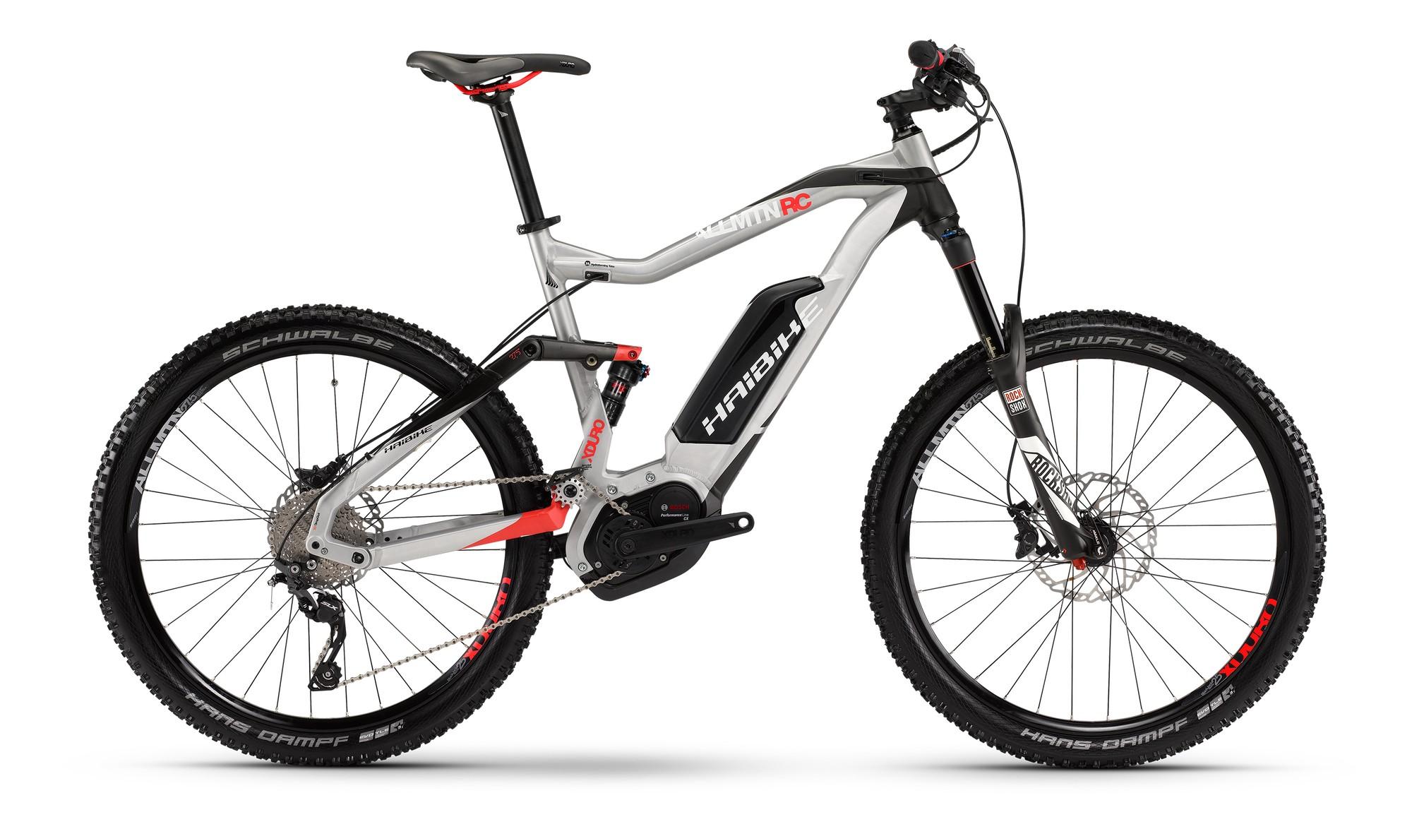 Das Bild zeigt das HAIBIKE XDURO AllMtn RC aus dem Jahr 2016, das für anspruchsvolle Trails konzipiert ist.