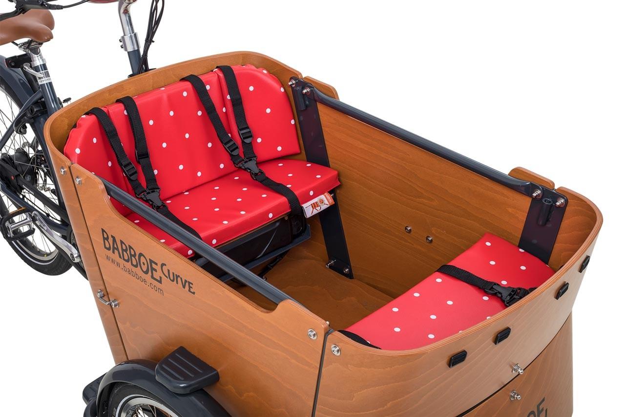 Das Bild zeigt die Kissen fĂŒr Kinder bei einem Babboe