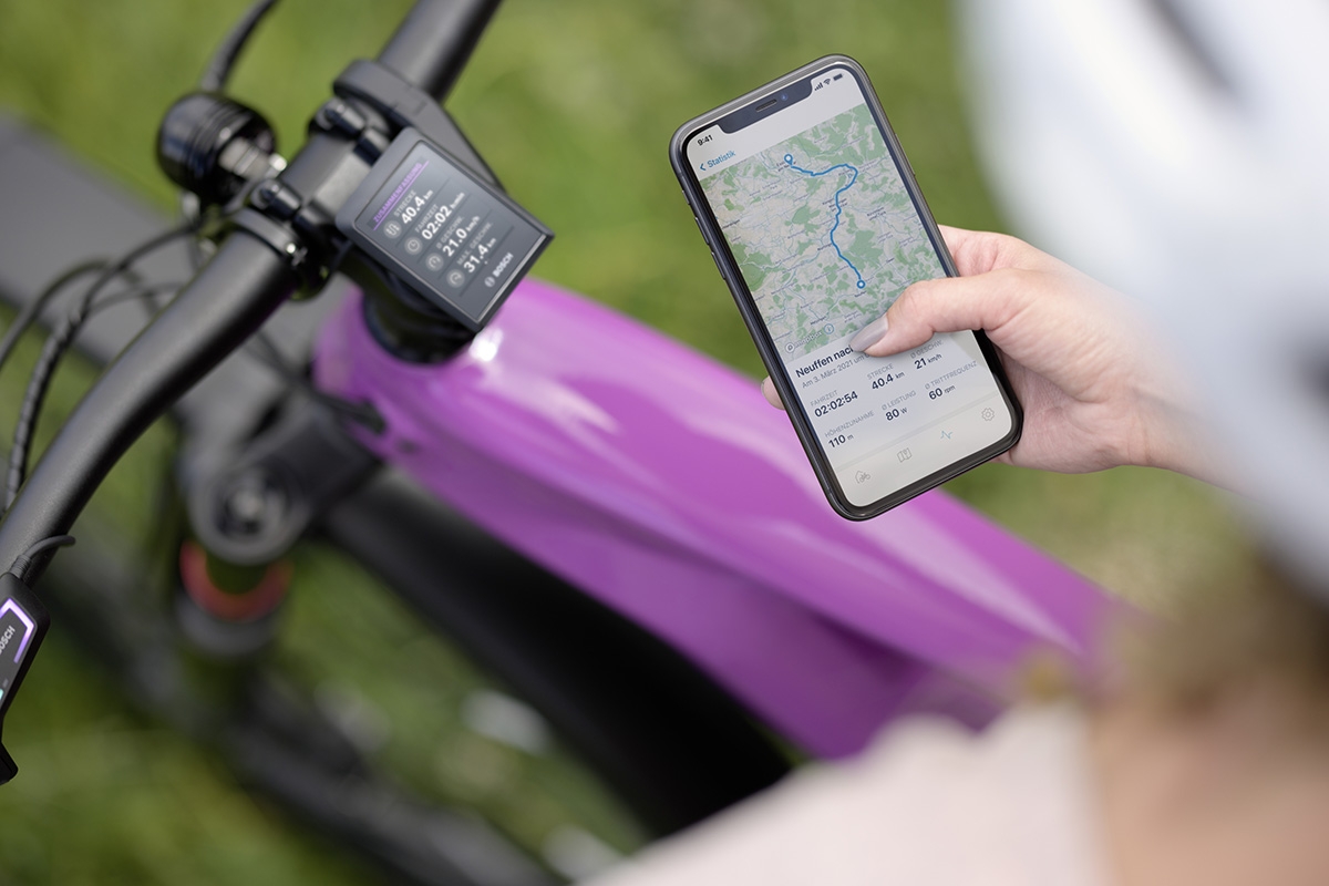 Das Bild zeigt die e-Bike App Flow von Bosch.