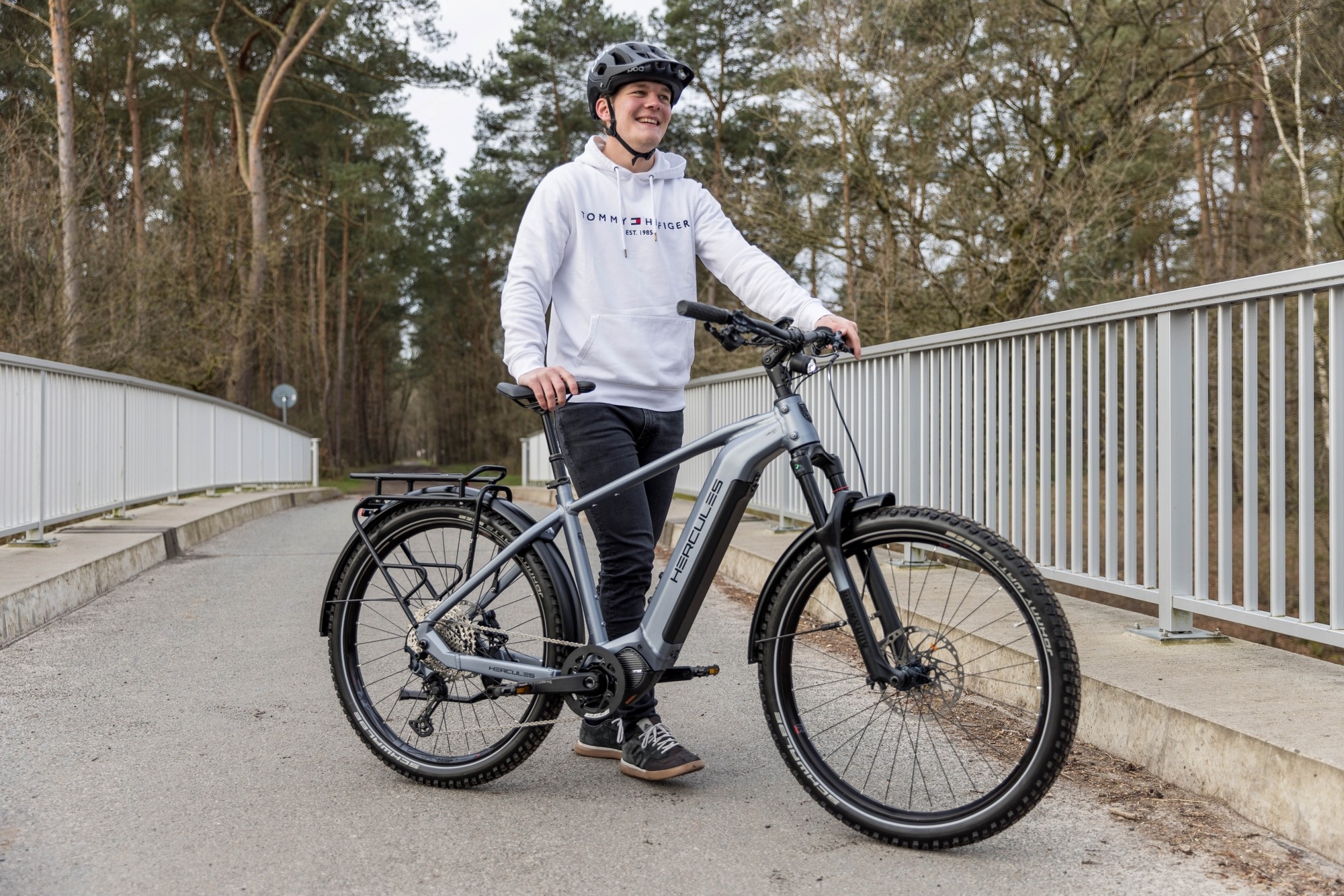 Das Bild zeigt ein Hercules Nos SUV 2.1